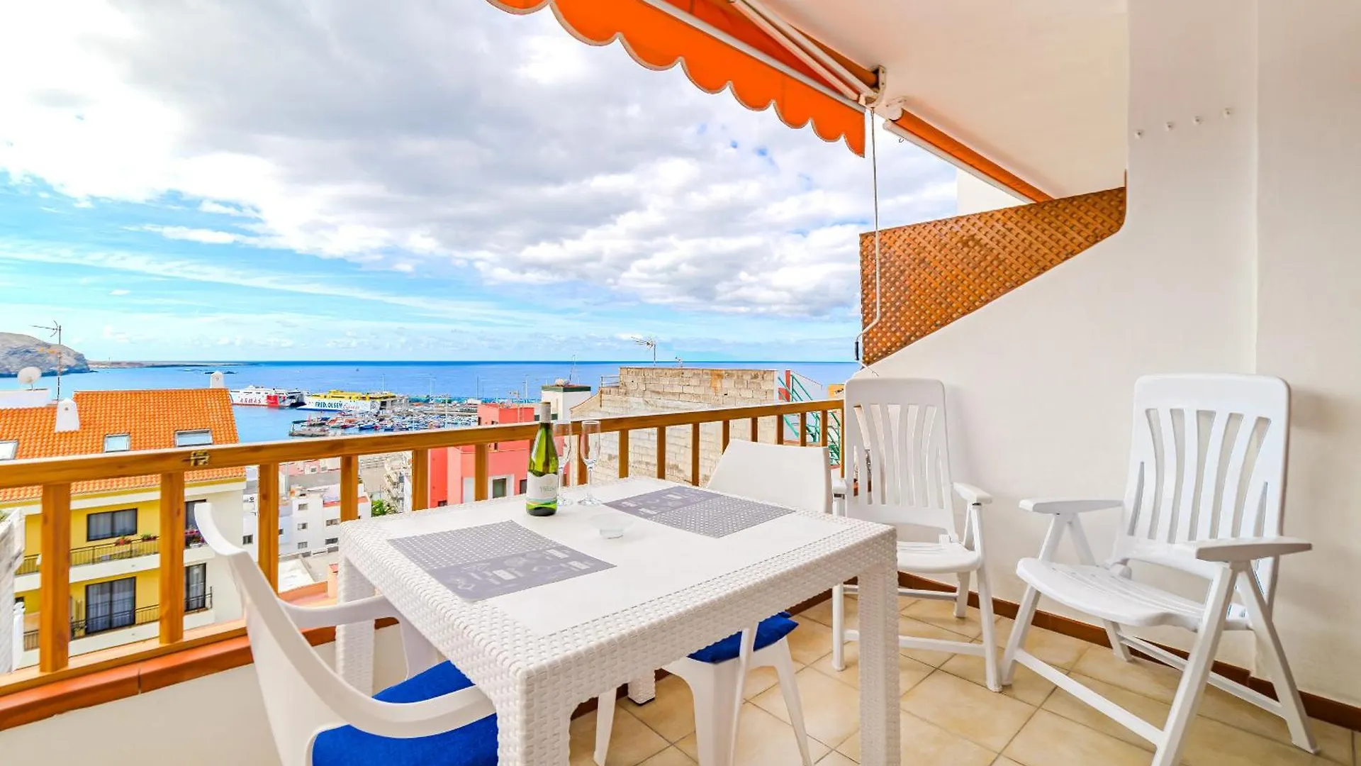 Los Cristianos Near Las Vistas Beach Cactus 1 location